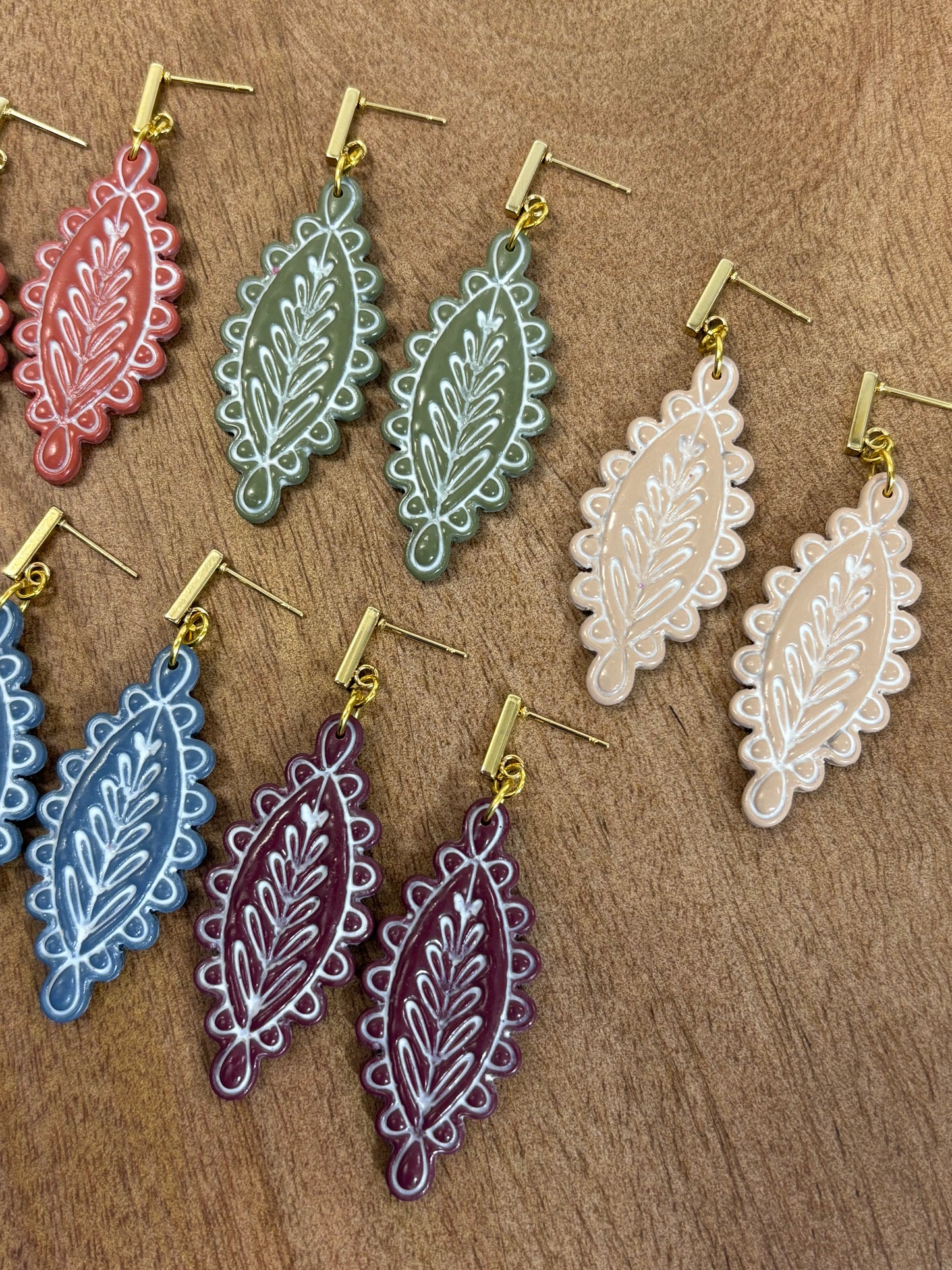 Laurel Drops