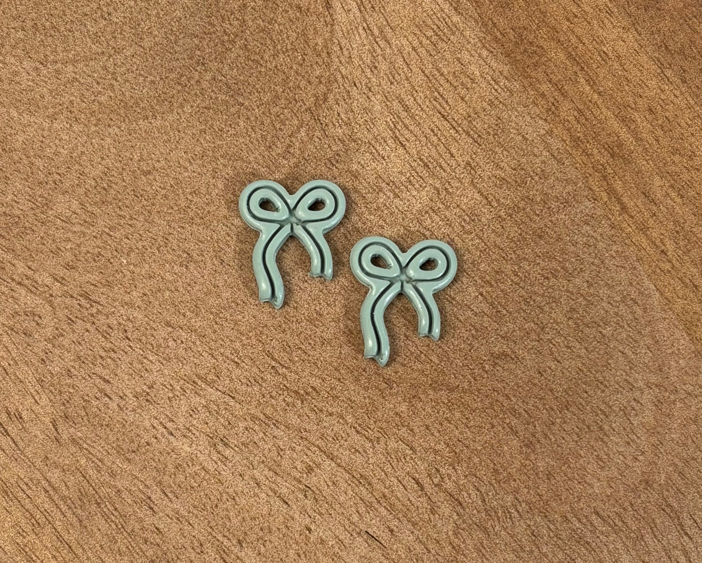 Mini Bow Studs