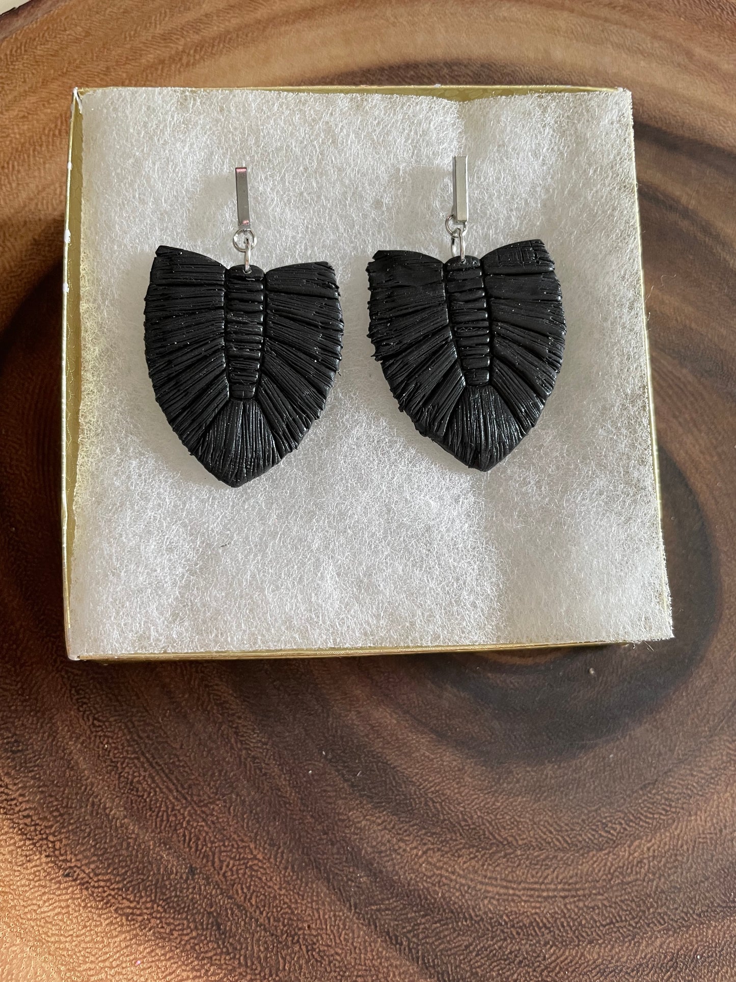 Big Feather Macrame