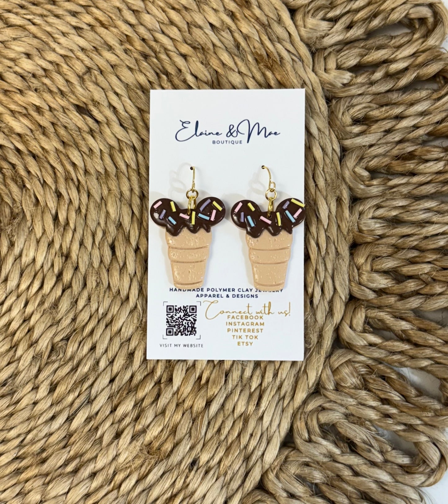 Kingdom Cake Cones