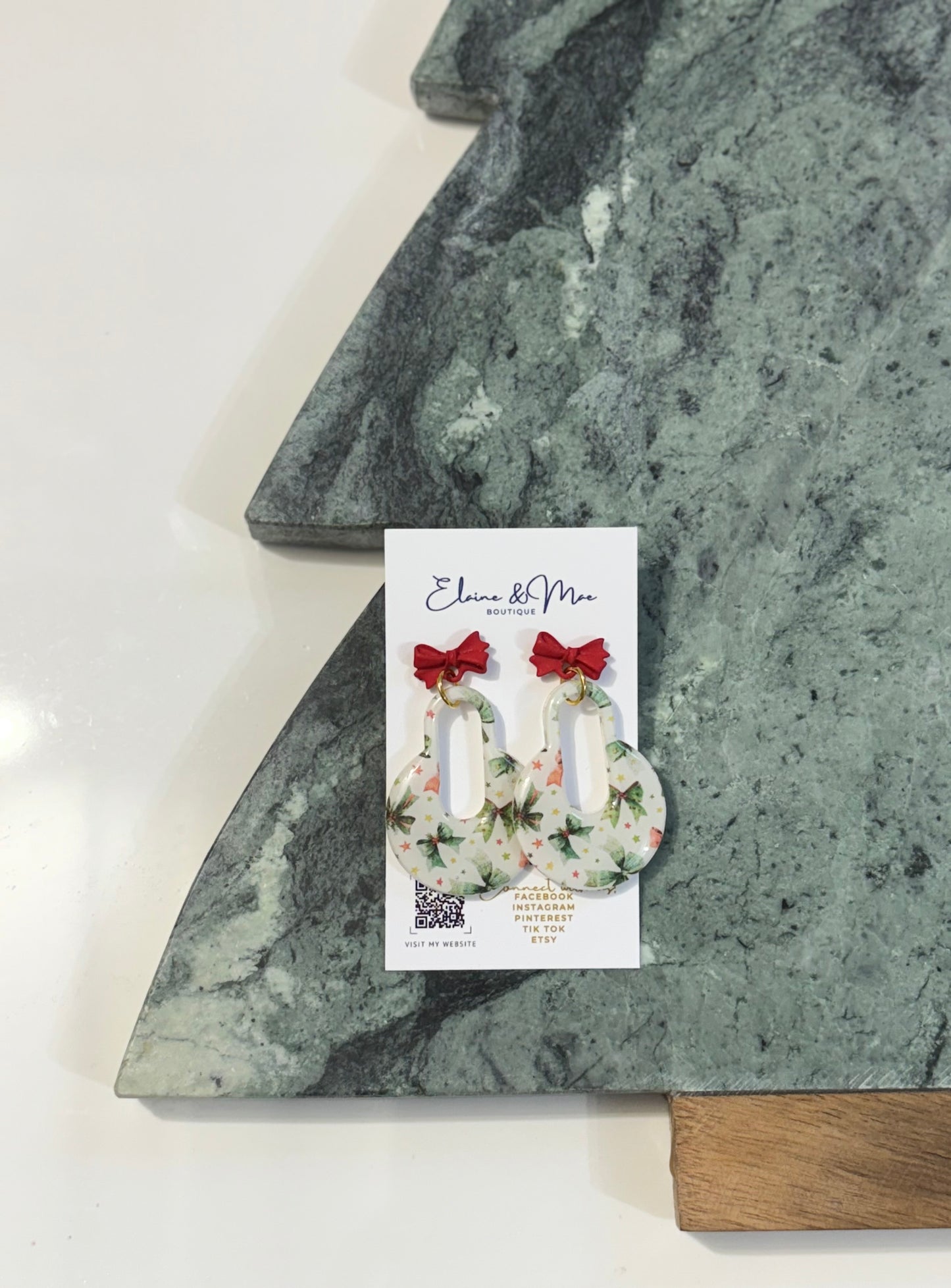 Holiday Holly Bows