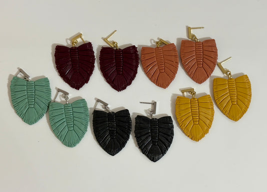 Big Feather Macrame
