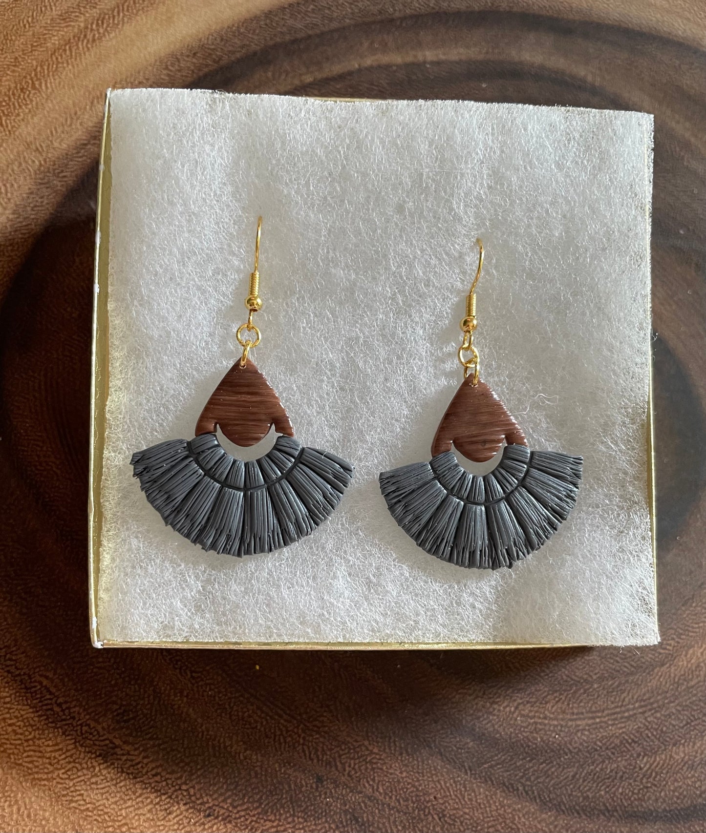 Pointy Fan Macrame