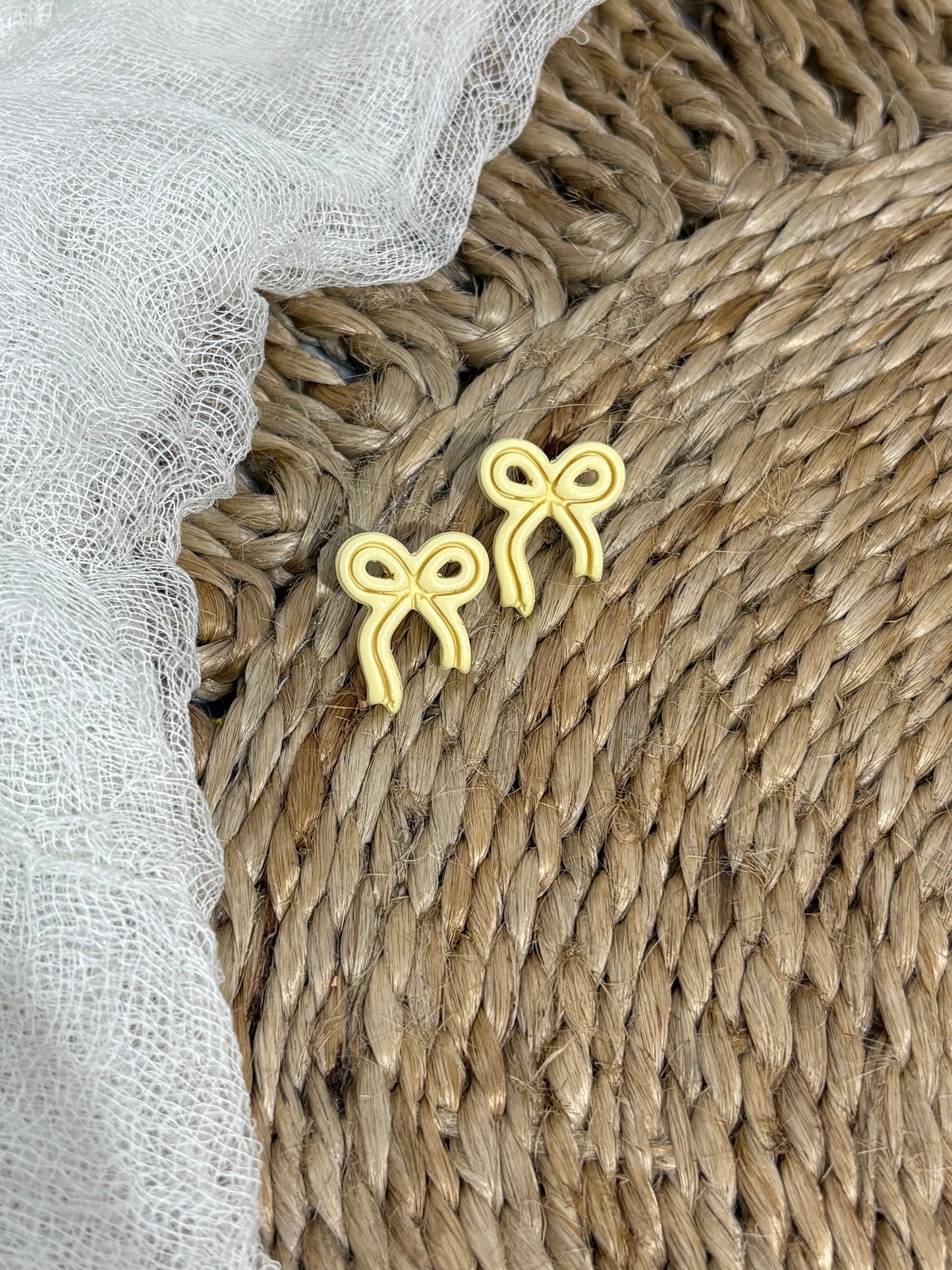 Coastal Bows