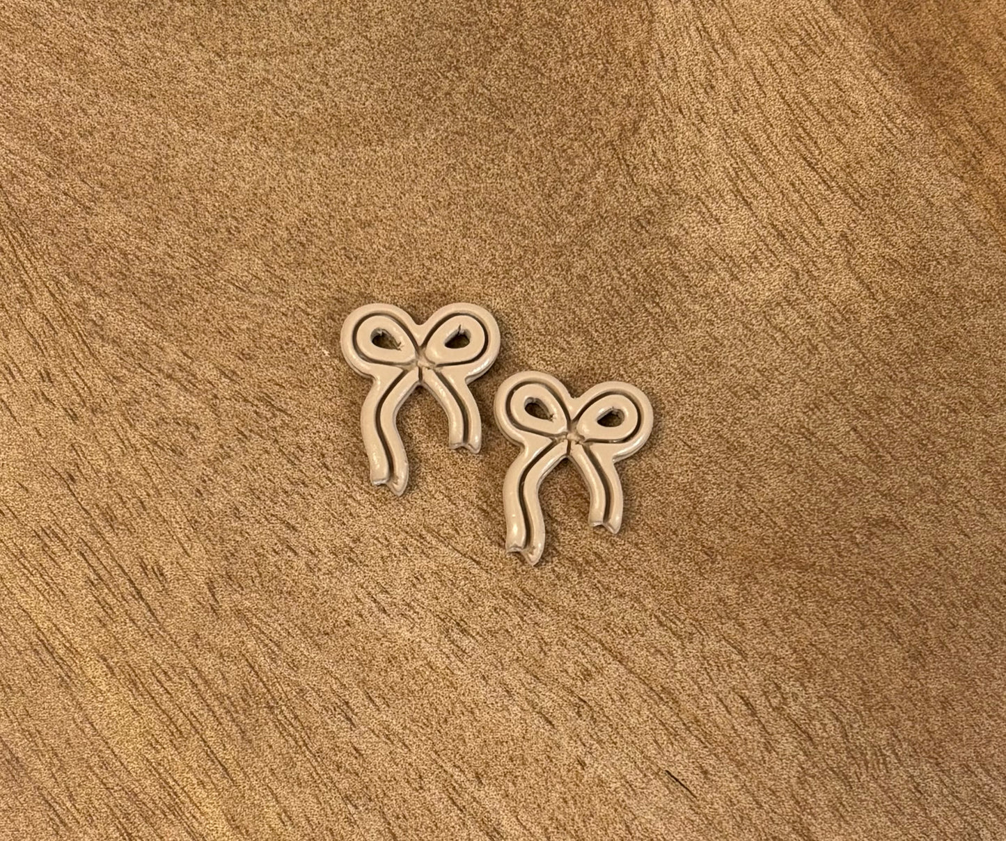 Mini Bow Studs