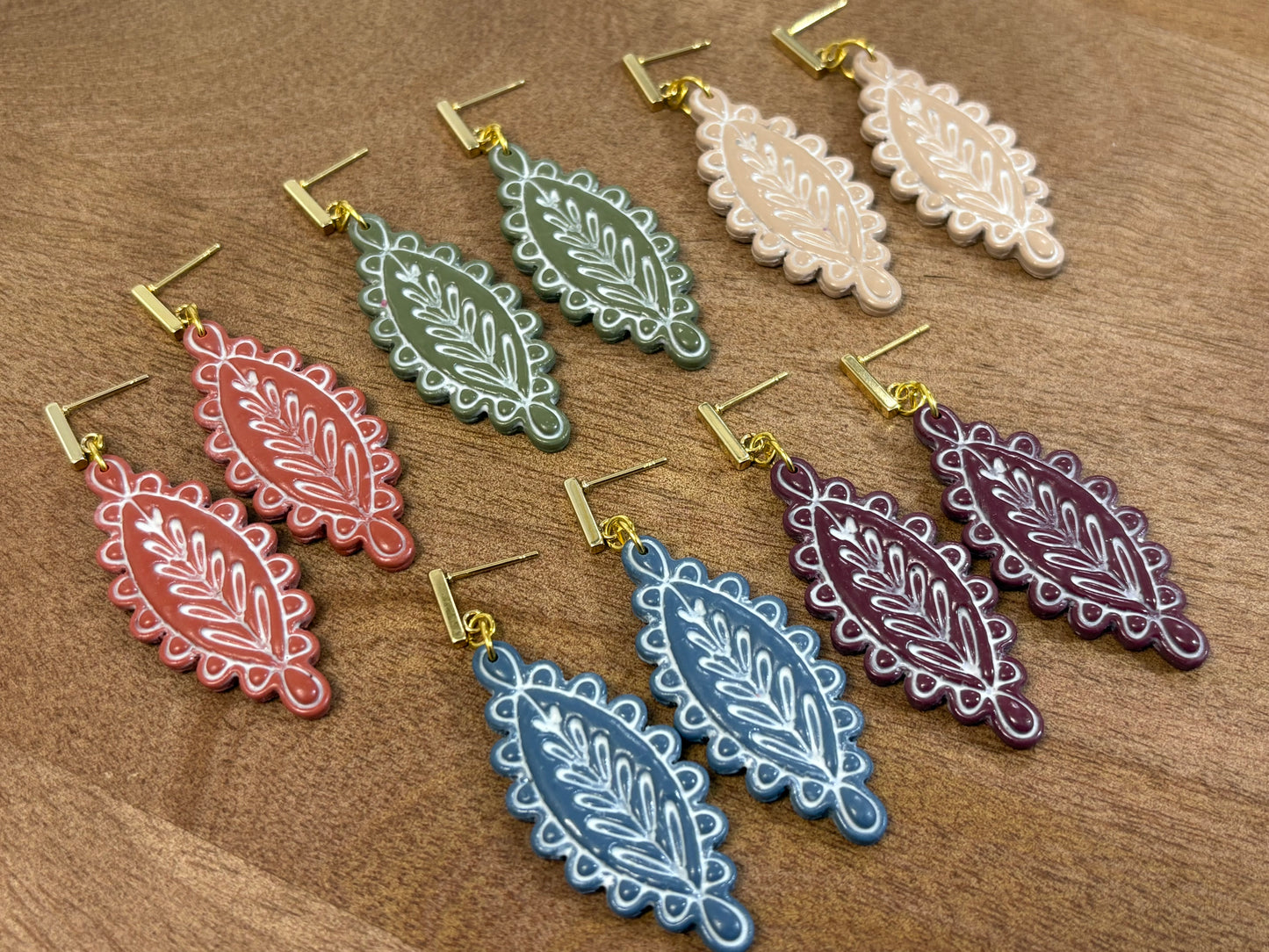 Laurel Drops