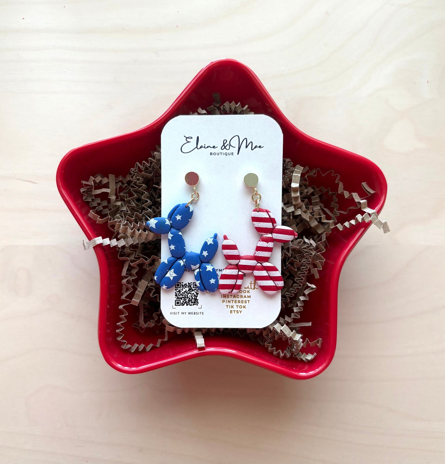 Stars & Stripes Balloon Dogs